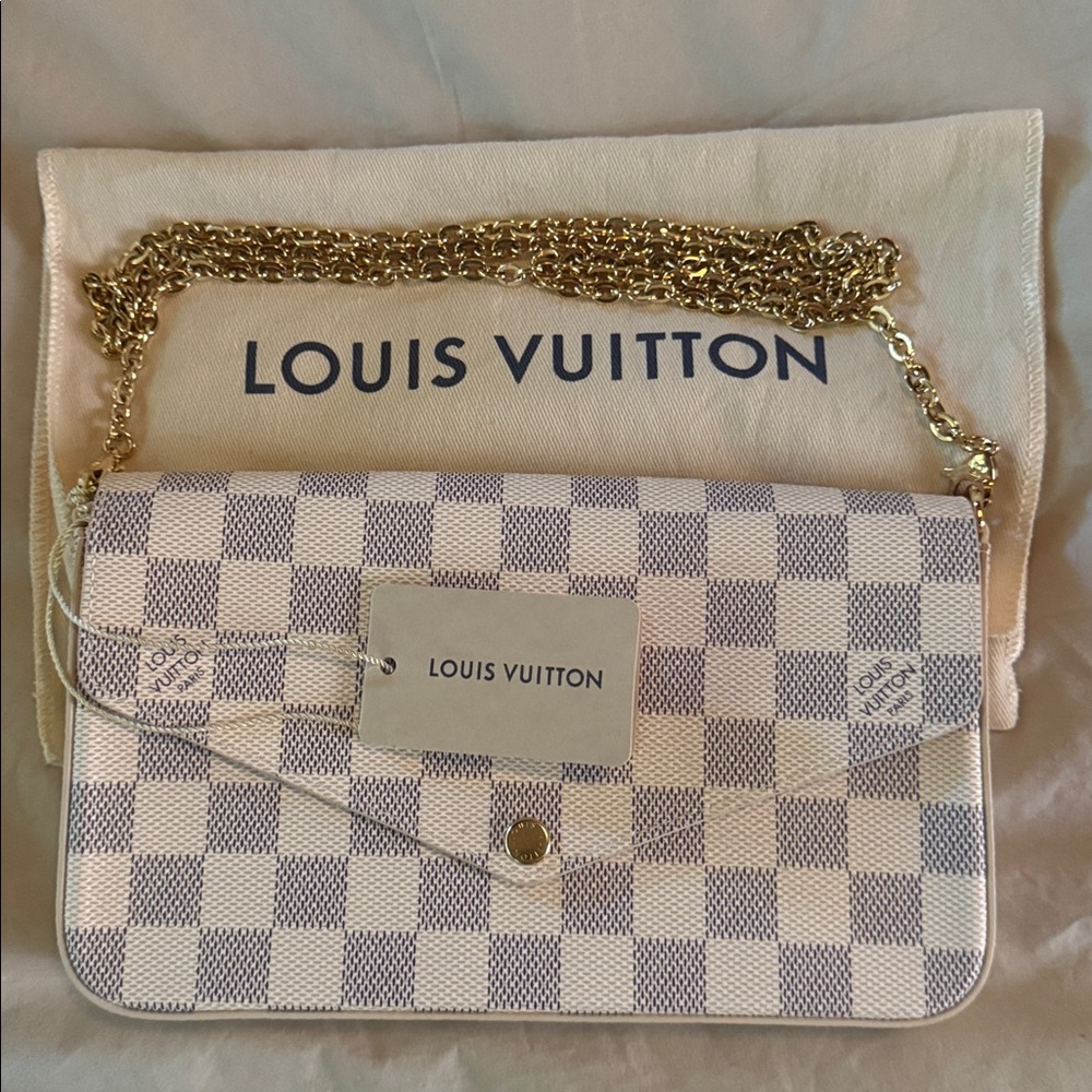 Louis Vuitton - Pochette Félicie in Damier Azur Canvas - NWT